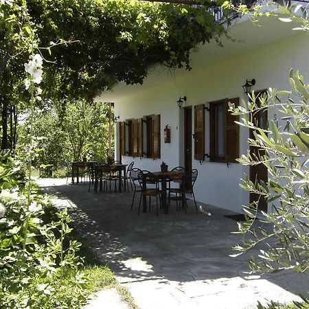 Petrouda'S Apartments Samothraki Luaran gambar