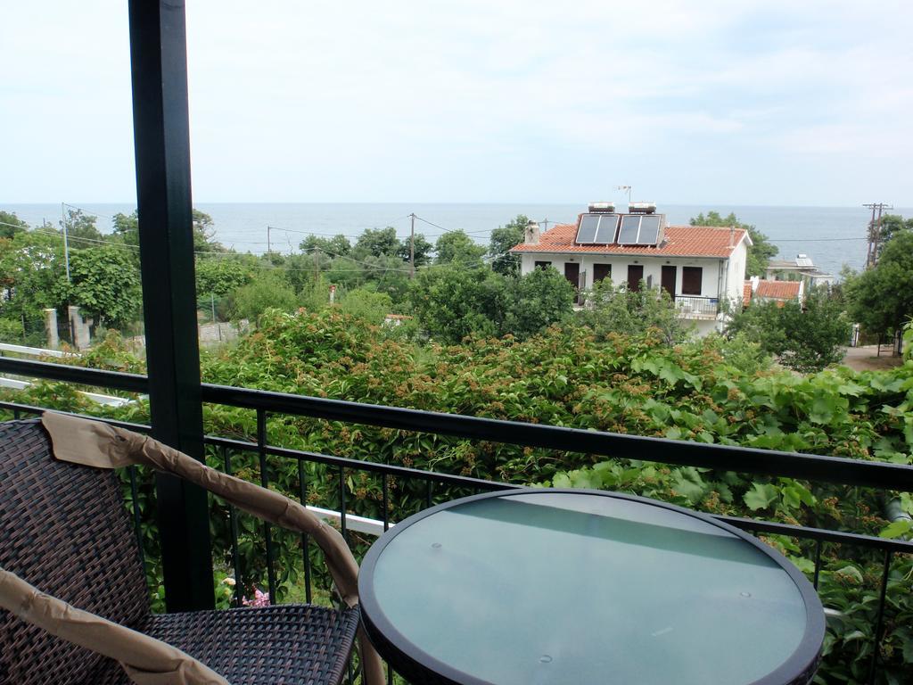 Petrouda'S Apartments Samothraki Luaran gambar
